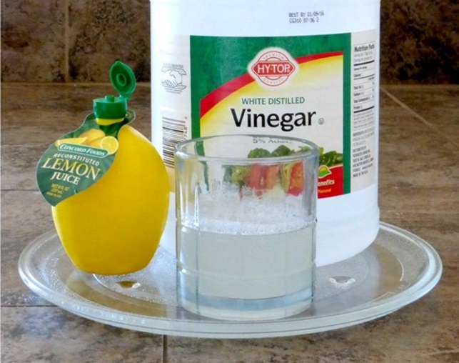 Mikrohullámú sütő tisztítása citrommal