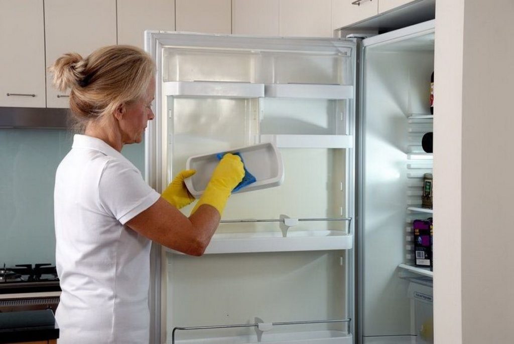 Các dạng băng trong tủ đông: cách loại bỏ và ngăn đá