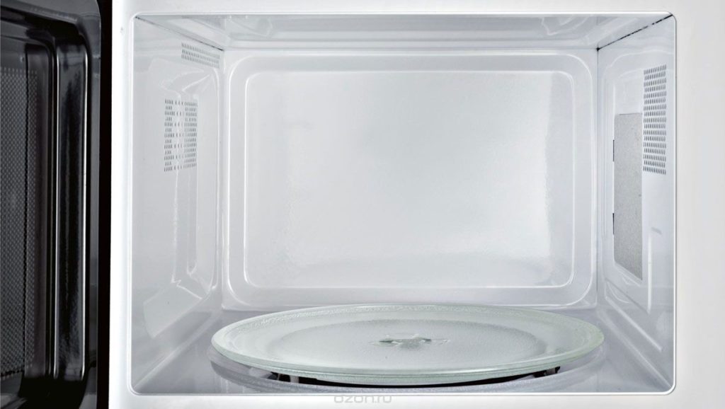 Qual revestimento de forno de microondas é melhor e o papel do revestimento na culinária