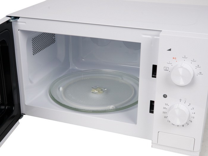 Qual revestimento de forno de microondas é melhor e o papel do revestimento na culinária