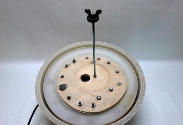 Ang homemade cyclone filter para sa isang vacuum cleaner: isang gabay sa pagkilos