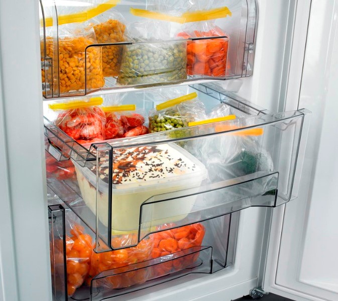 Como instalar e conectar o freezer, como ligá-lo após o degelo