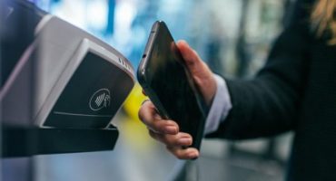 Hvad er NFC i en smartphone, og hvad er det til?
