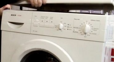 Comment ouvrir le capot supérieur de la machine à laver en utilisant l'exemple Indesit, Lg, Bosch, Samsung?