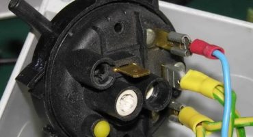 Sådan kontrolleres vandstandssensoren (trykafbryder) i vaskemaskinen, repareres og udskift sensoren
