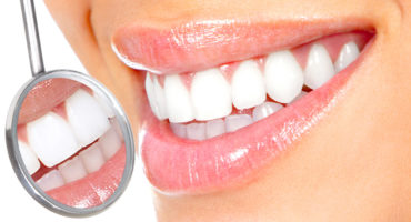 Elektrisk tandbørste: fordele, rengøringseffektivitet, kontraindikationer